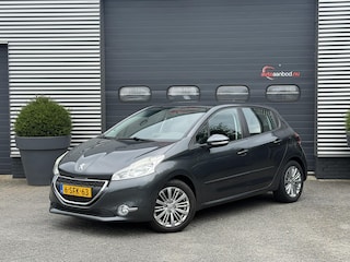 Peugeot 208 1.2 VTi Active | Navigatie | Climate Control | Carplay | Parkeersensoren | Lichtmetalen Velgen |