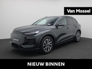 Audi Q6 e-tron edition performance 100 kWh | Adaptive cruise control | Dodehoek detectie | Bang & Olufsen Premium 3D | 360 graden camera | Head-up display | Stuurverwarming | Stoelverwarming voor & achter | Stoelventilatie | Elekt. verstelbare voorstoelen | Climate control | Lichtpakket plus ambient light | Elekt. verstelbaar stuur | Warmtepomp