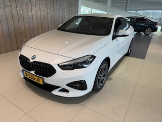 BMW 218i Bns Ed.
