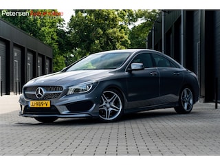 Mercedes-Benz CLA 180 AMG *Leder* Automaat* Groot Navi*