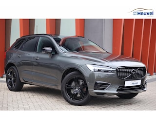 Volvo XC60 T6 Recharge AWD R-Design | Stoelverwarming | Trekhaak | Leder | 360° Camera | HUD | Pilot Assist | BLIS | Glossy Black | Keyless