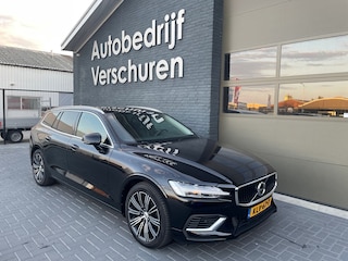 Volvo V60 2.0 T8 Twin Engine AWD inscription stoelverwarming trekhaak leer