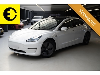 Tesla Model 3 Long Range AWD 75 kWh | Stoelverwarming | Camera | Pano dak