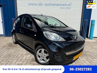 Peugeot 107 1.0-12V Black & Silver 5-drs / AIRCO / LEER ALC / APPLE CARPLAY / ALL SEASON