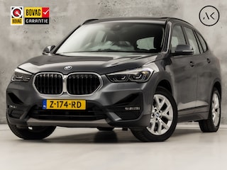 BMW X1 xDrive25e High Executive 221Pk Automaat (PANORAMADAK, DEALER ONDERHOUDEN, M STUUR, GROOT NAVI, HARMAN/KARDON, STOELVERWARMING, CAMERA, CRUISE, NIEUWSTAAT)