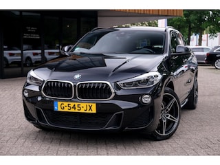 BMW X2 SDrive20i High Executive|Rijklaar!|M-Pakket|HUD|Trekhaak|Stoelverwarming|Schintzler