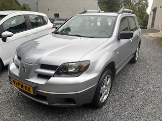 Mitsubishi Outlander Sport 2.0 4WD KM 163747 MET NAP