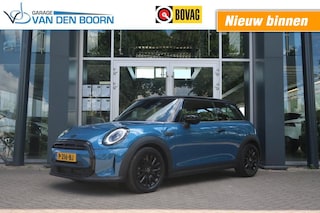 Mini Cooper 1.5 COOPER CLASSIC, Lederen Bekleding, LED Verlichting, Navi, Clima, etc.