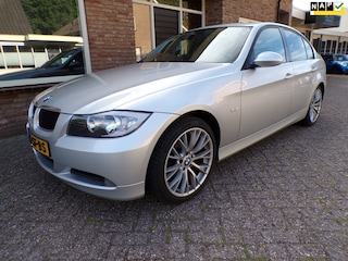 BMW 318i