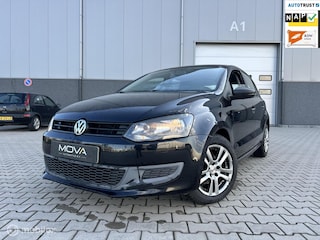 Volkswagen Polo 1.2-12V Comfortline/APK/AIRCO/CARPLAY/