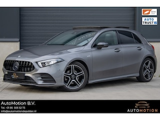 Mercedes-Benz A-klasse 180 Edition AMG Line Pano Camera Burmester Stoelverwarming LED