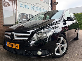 Mercedes-Benz B-klasse 180 Ambition|Trekhaak|Cruise|Airco|