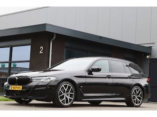 BMW 5-serie Touring 530d M Sport Laser Pano 360° 19 inch Comfort Stoelen