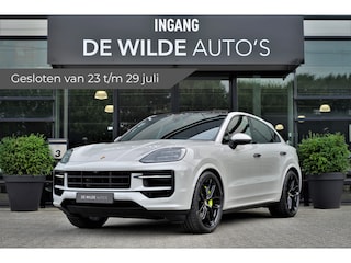Porsche Cayenne 3.0 E-Hybrid SportDesign Krijt TV-scherm Achterasbesturing Sportuitlaat Pano HD-Matrix Bose