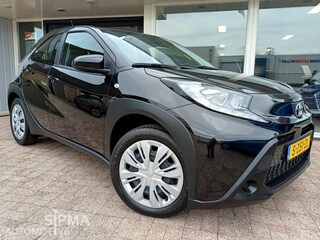 Toyota Aygo 1.0 VVT-i MT Play 5dkm!/2023/Cruise/Airco