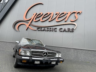 Mercedes-Benz SL W107 560SL
