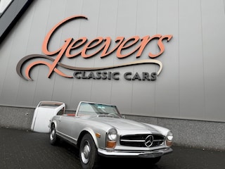 Mercedes-Benz Pagode W113 230SL