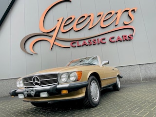 Mercedes-Benz SL W107 560SL
