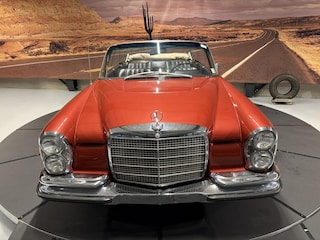 Mercedes-Benz S-klasse W111 280SE