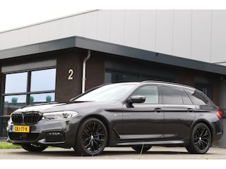 BMW 5-serie Touring 540i xDrive M Sport 19inch Trekhaak 360° Harman-Kardon