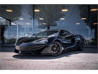 McLaren 540C **Nose Lift ** Sportuitlaat ** Carbon ** Bowers & Wilkins ** **DEALER ONDERHOUDEN**