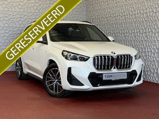 BMW X1 XDRIVE 25E M-SPORT LED PANO.SCHUIFDAK ELEK.KLEP NAVI STOELVERW M-SHADOW LINE ELEK.STOEL ZWARTE.HEMEL 2025 PHEV PLUG IN HYBRID AWD 4X4 4WD ✅ Top Auto's. Al 30 Jaar uw Bmw Specialist in ,  BMW M / M Sport / PHEV / HEV / Hybrid / Mhev / 25e / 30e / xDrive25e // xDrive30e / sDrive18i / sDrive20i / sDrive23i ✅