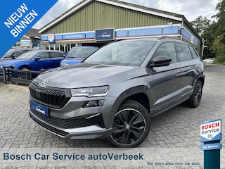 Skoda Karoq 1.5 TSI ACT Sportline Business Ultimate | Pano | Trekhaak wegklapbaar | Navi | LED Matrix | El.a.klep Vitrual Pedal
