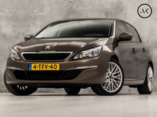 Peugeot 308 1.2 VTi Sport (NAVIGATIE, GETINT GLAS, LM VELGEN, SPORTSTOELEN, TREKHAAK, CRUISE, NIEUWE APK, NIEUWSTAAT)