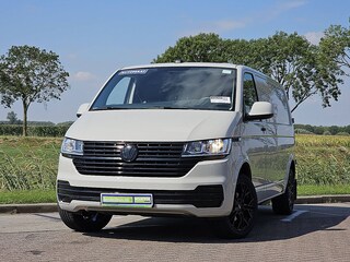 Volkswagen Transporter 2.0 TDI T6.1 150Pk L2H1 Autm