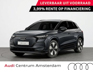 Audi Q4 Advanced edition 63 kWh 204 pk | Techniekpakket plus | Privacy glas | Lichtpakket plus ambient light | Trekhaak |