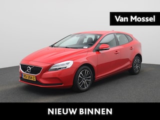 Volvo V40 1.5 T2 Nordic+ | Automaat | Stoelverwarming | Parkeersensoren | Trekhaak |