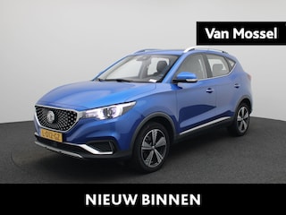 MG ZS EV Luxury 45 kWh | Leder | Panoramadak | CarPlay | Stoelverwarming | Camera |
