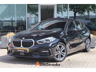 BMW 1-serie (f40) 118i Sport Edition 136pk | Pano | Camera | LED | Virtual | Stoelverwarming | Carplay | Cruise