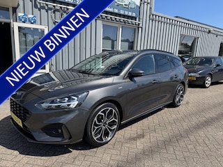Ford Focus Wagon 1.0 EcoBoost ST Line Business