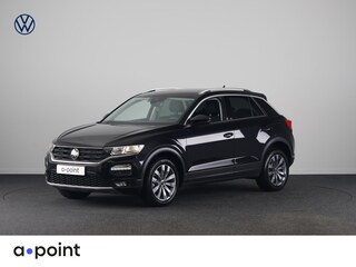 Volkswagen T-Roc 1.5 TSI Style Business 150 PK | Automaat (DSG) | Navigatie | Camera | Extra getint glas