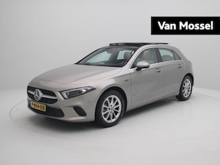 Mercedes-Benz A-klasse 250e Aut. Premium Plus | Panoramadak | Led Sfeerlicht | Led Koplampen | Navi | Camera | Stoelverwarming |
