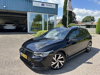 Volkswagen Golf 1.5 eTSI R-Line