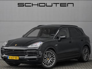 Porsche Cayenne 3.0 E-Hybrid Pano Camera 360° Sport Chrono Luchtvering