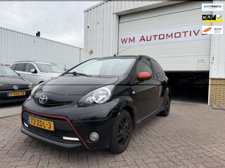 Toyota Aygo 1.0 VVT-i Dynamic Orange AIRCO