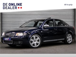 Audi A4 Limousine 4.2 V8 QUATTRO Exclusive |Uniek|Zeermooi|Verzamelaar|