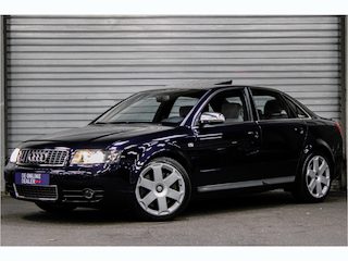 Audi A4 Limousine 4.2 V8 QUATTRO Exclusive |Uniek|Zeermooi|Verzamelaar|