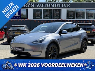 Tesla Model Y Long Range AWD 75 kWh VAN: 44.900,- VOOR: 42.877,- UW WKVOORDEEL: 2.023,- | SOH 94%| QUICKSILVER!| TESLA FABRIEKSGARANTIE TOT 02-2028/ 80.000KM | FABRIEKSGARANTIE OP ACCU & AANDRIJFLIJN TOT 2032 OF 192.000 KM | BTW VERREKENBAAR