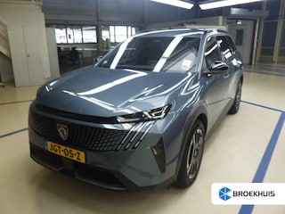 Peugeot 5008 Allure Avantage 73 kWh 7p | Fase 3 laden | SOH 96,88 | Trekhaak | All season | Navigatie | Stoelverwarming | NL auto |