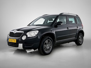 Skoda Yeti 1.2 TSI Comfort Automaat / Airco / Navi / Cruise-ctr. / Trekhaak / Camera+pdc / stoelverw. / Roofrail / Apk nieuw