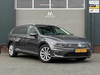 Volkswagen Passat Variant 1.4 TSI/218pk GTE Highline|2015|NAP|Trekhaak|Camera|Stoelverw.|Car-play|Navi|17" LMV