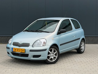 Toyota Yaris 1.0 VVT-i Idols | AIRCO | ELEKTRISCHE RAMEN | DEALER ONDERHOUDEN