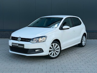 Volkswagen Polo 1.4-16V TEAM | AIRCO | CRUISE | CARPLAY | STOELVERWARMING