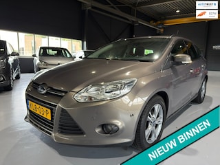 Ford Focus Wagon 1.0 EcoBoost Trend Stoelverwarming |APK|PDC