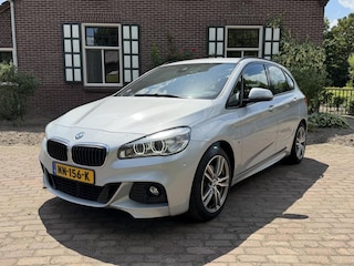 BMW 2-serie Tourer 220i High Executive M Sport| Leder| Camera| Trekhaak