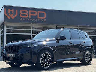 BMW X5 xDrive30d M-Sport|Matrix|21"|286PK|Leder|Memory|6Cilinder